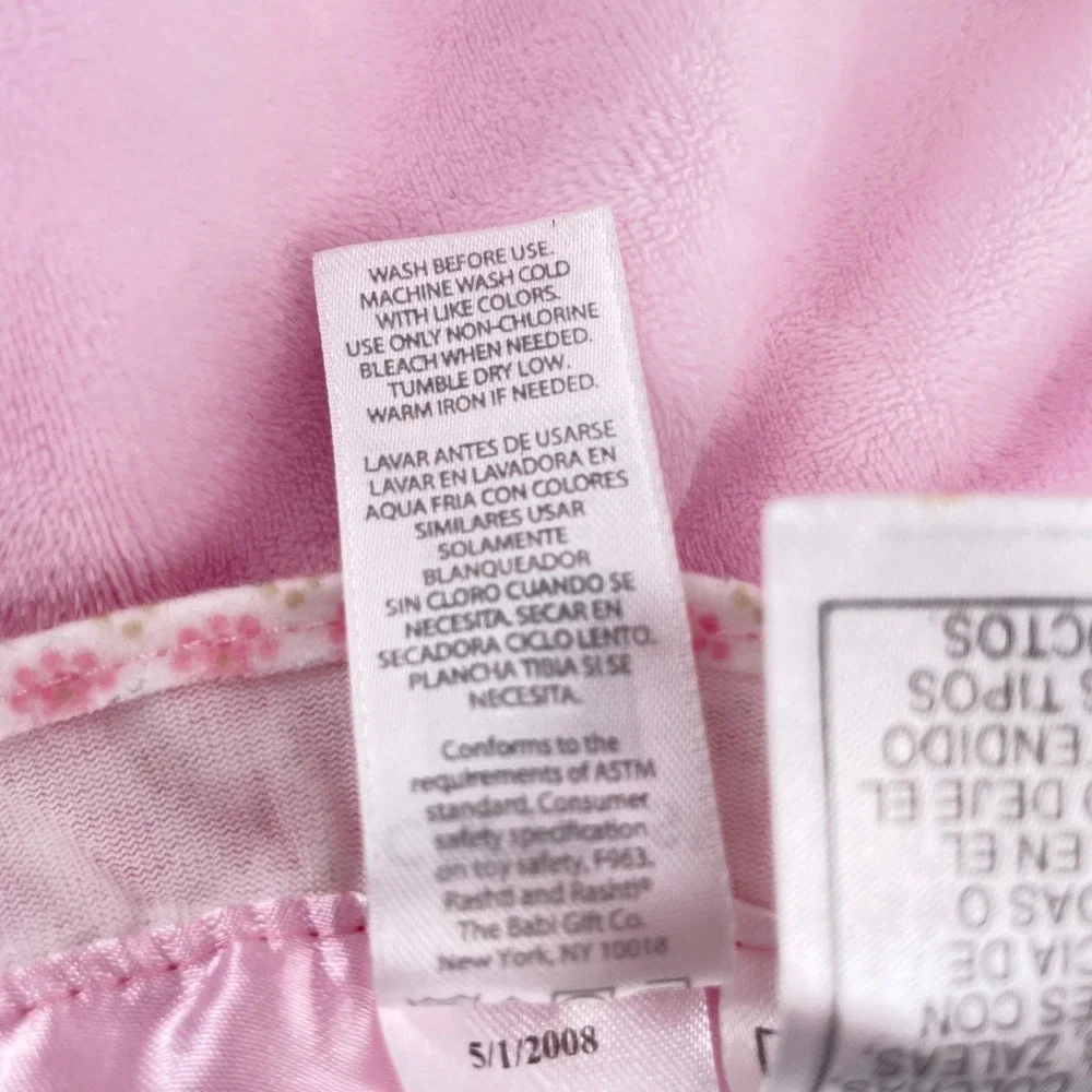 Carters include trim
